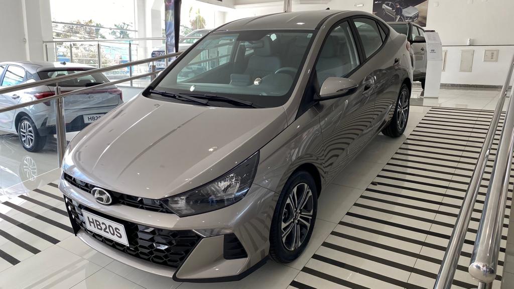 Hyundai-HB20S-Comfort Plus 1.0 Turbo (Aut.)