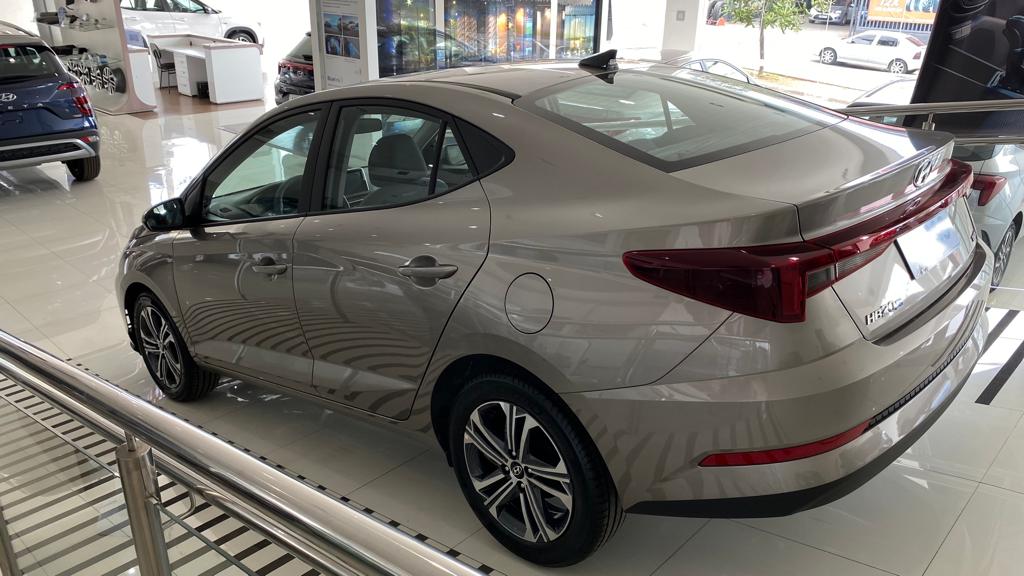 Hyundai-HB20S-Comfort Plus 1.0 Turbo (Aut.)