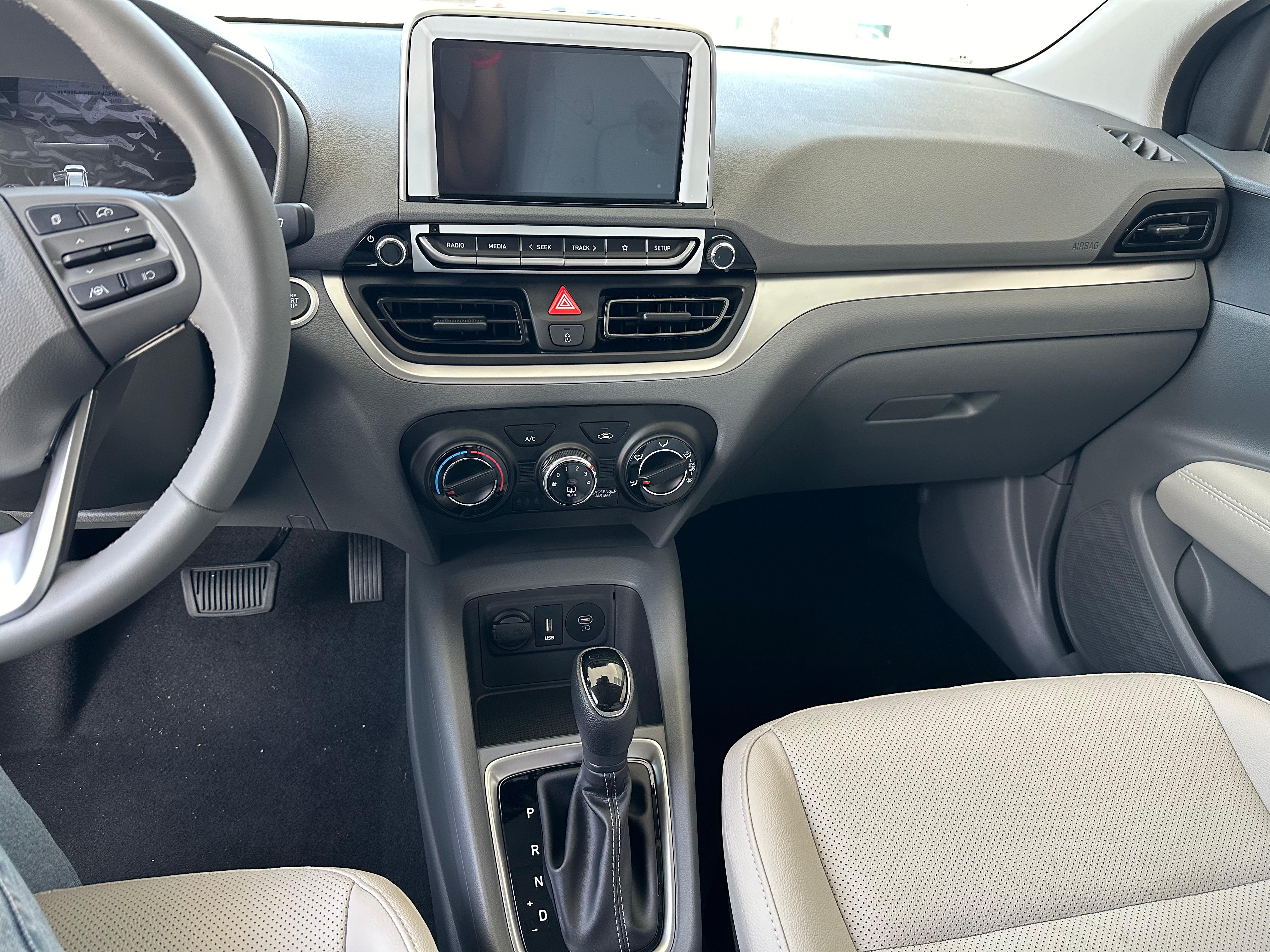 Hyundai-HB20S-Platinum Safety 1.0 Turbo (Flex) (Aut.)