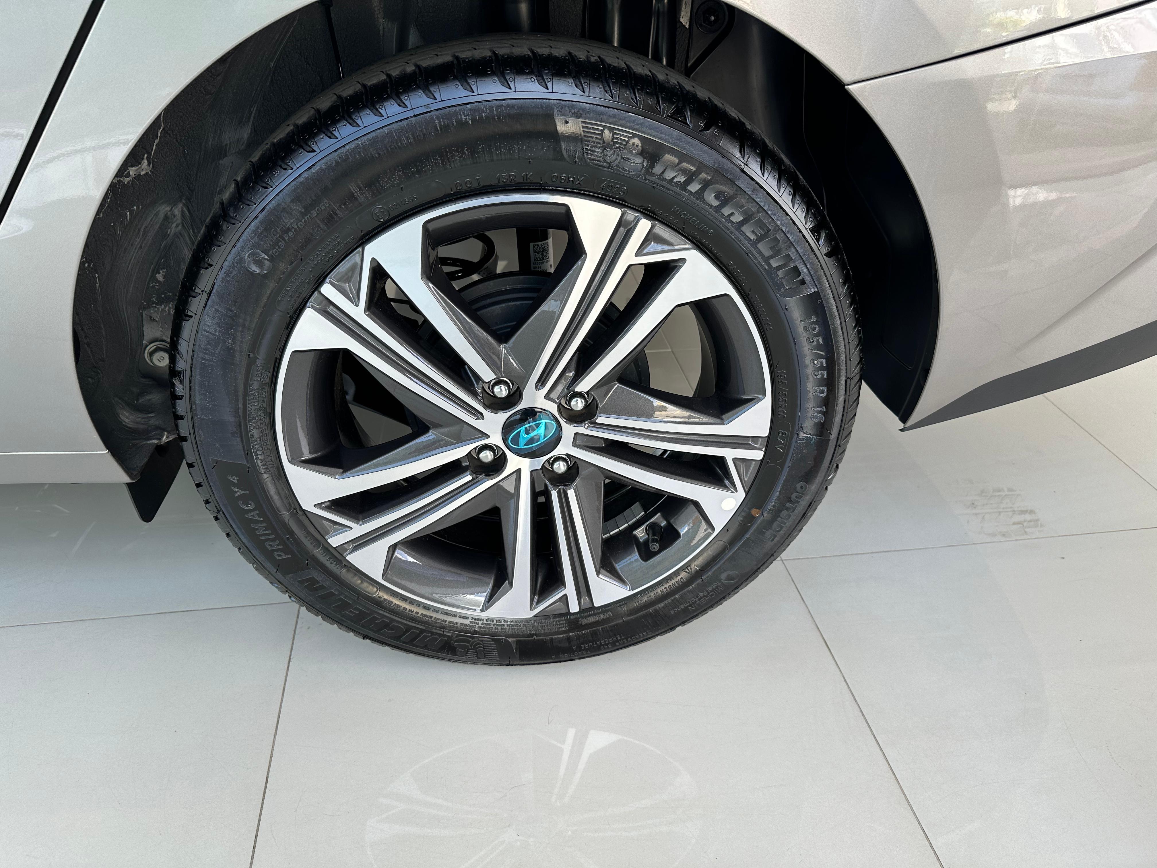 Hyundai-HB20S-Platinum Safety 1.0 Turbo (Flex) (Aut.)