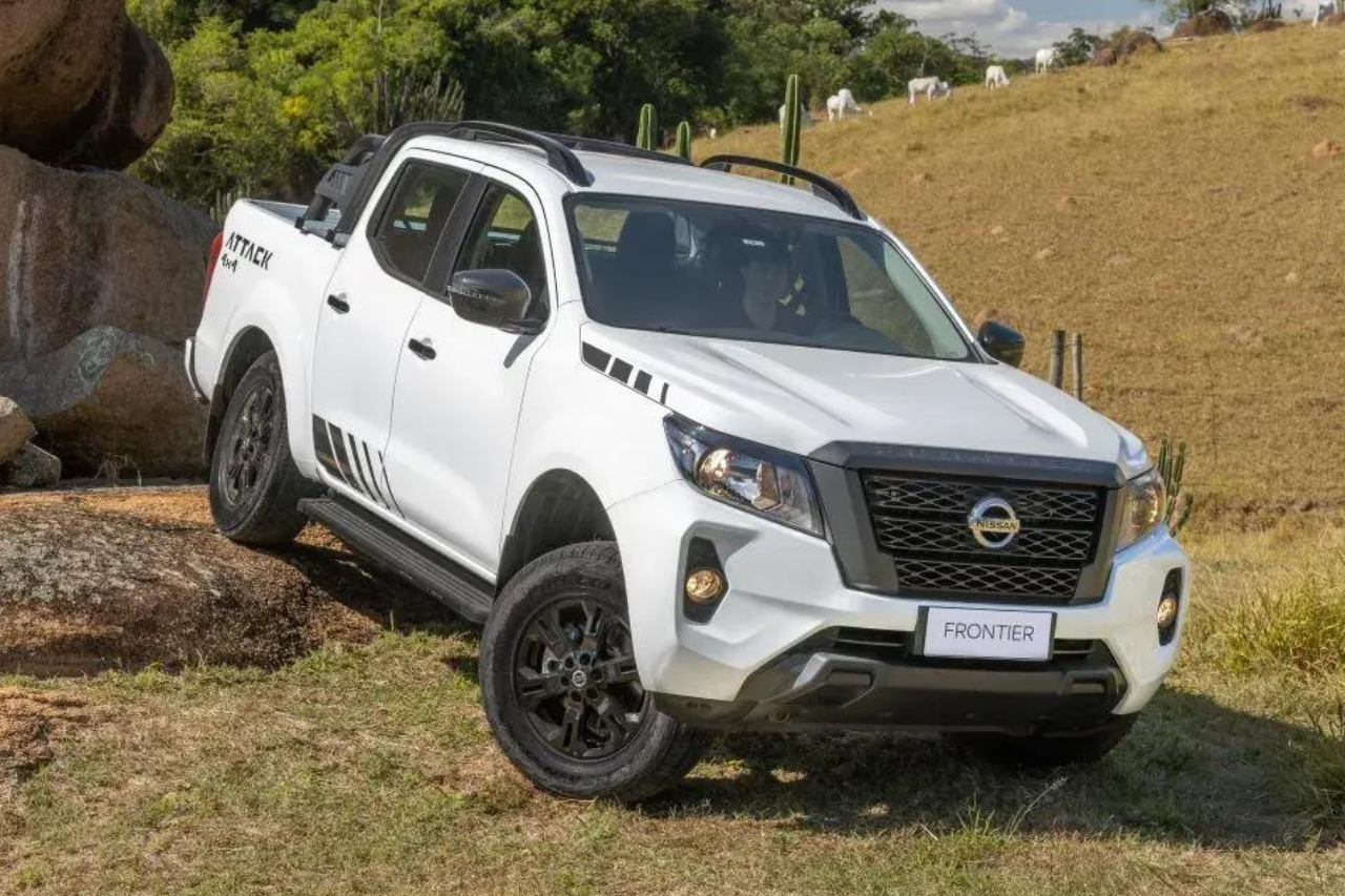 Nissan Frontier 2025 fica mais barata e muda visual Mobiauto