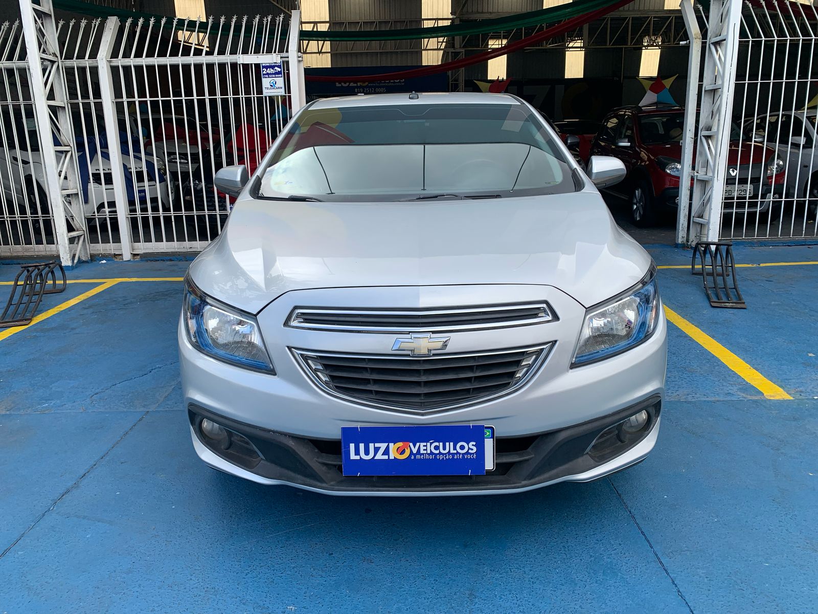 Chevrolet Onix HATCH LTZ 1.4 8V FlexPower 5p Mec.