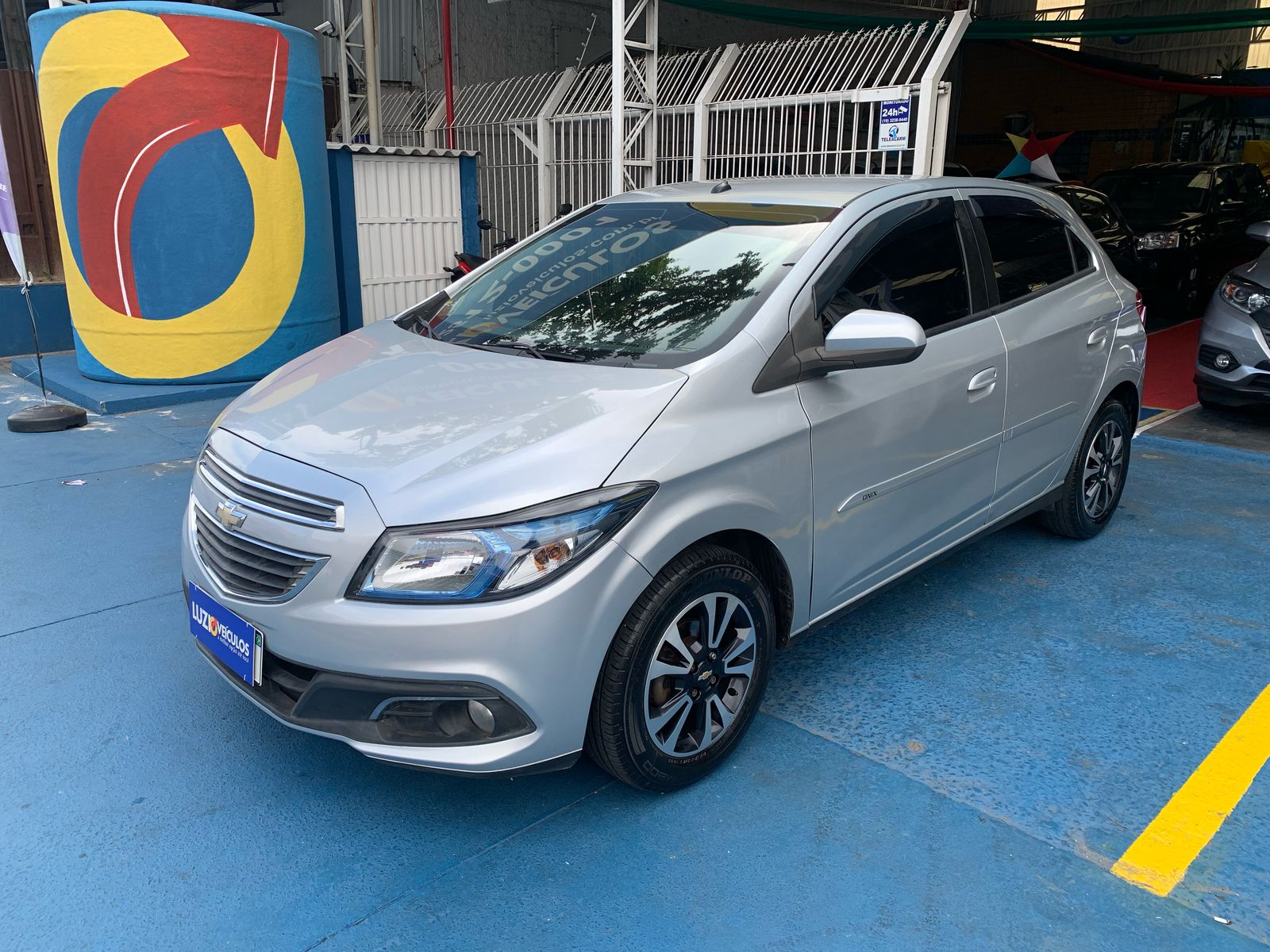 Chevrolet Onix HATCH LTZ 1.4 8V FlexPower 5p Mec.