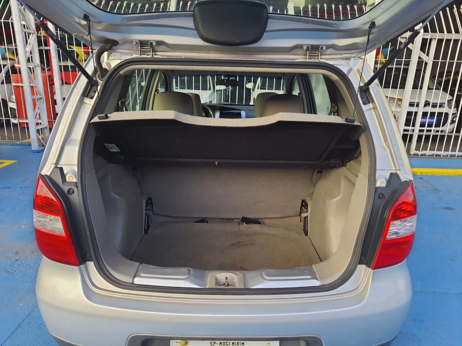 Nissan Livina S 1.6 16V  flex 