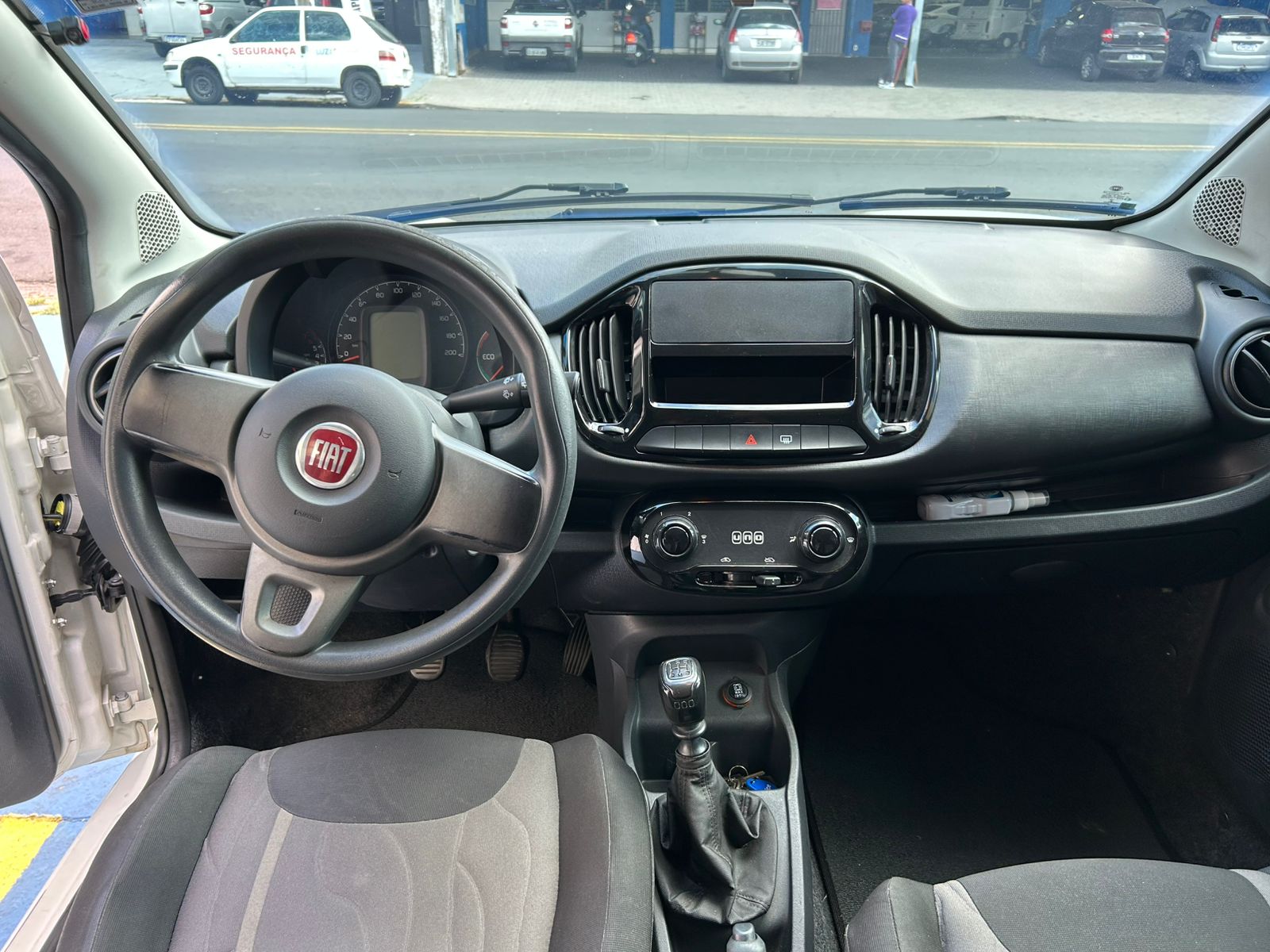 Fiat Uno Way 1.0 8V  Flex  4p