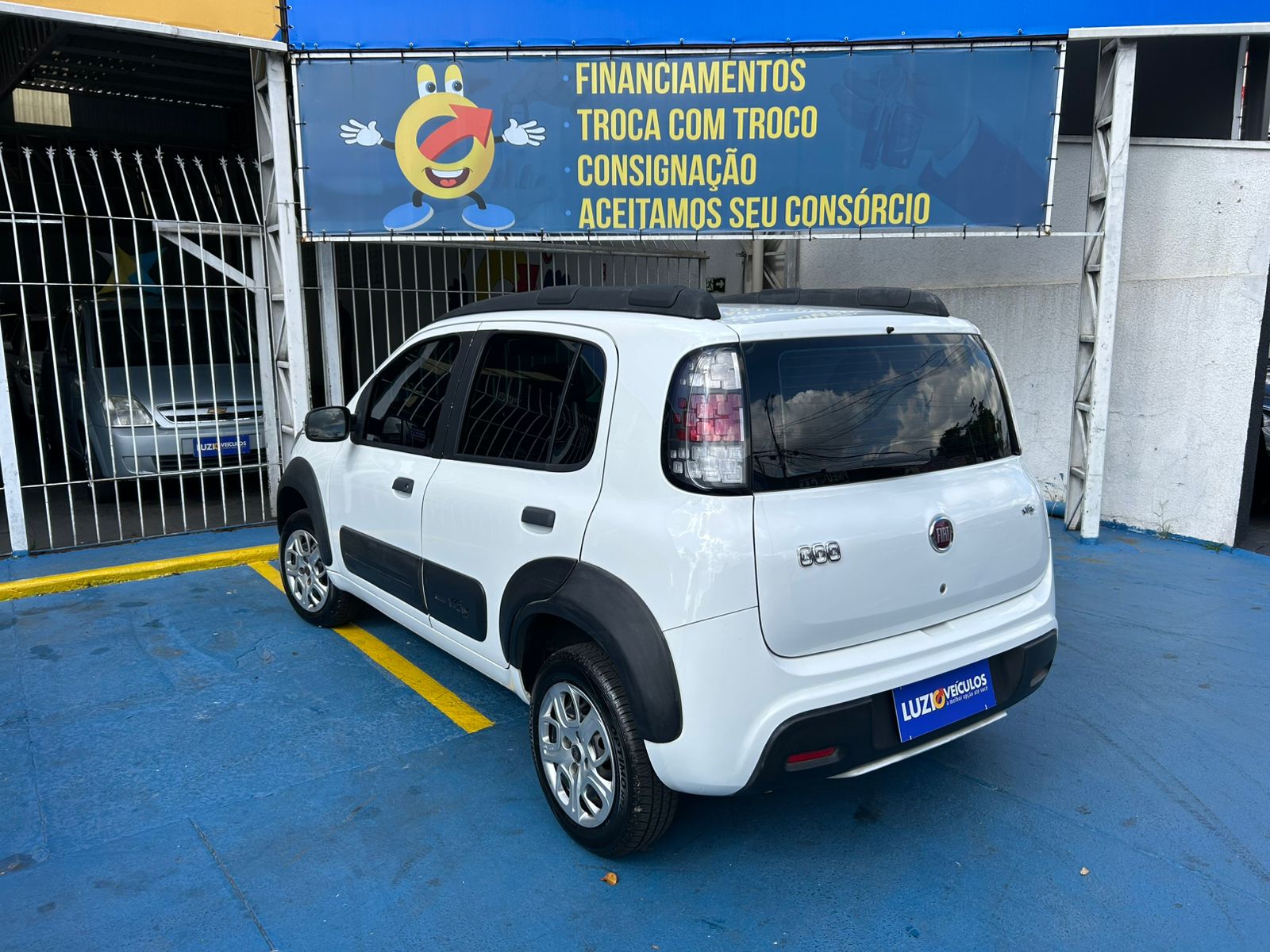 Fiat Uno Way 1.0 8V  Flex  4p