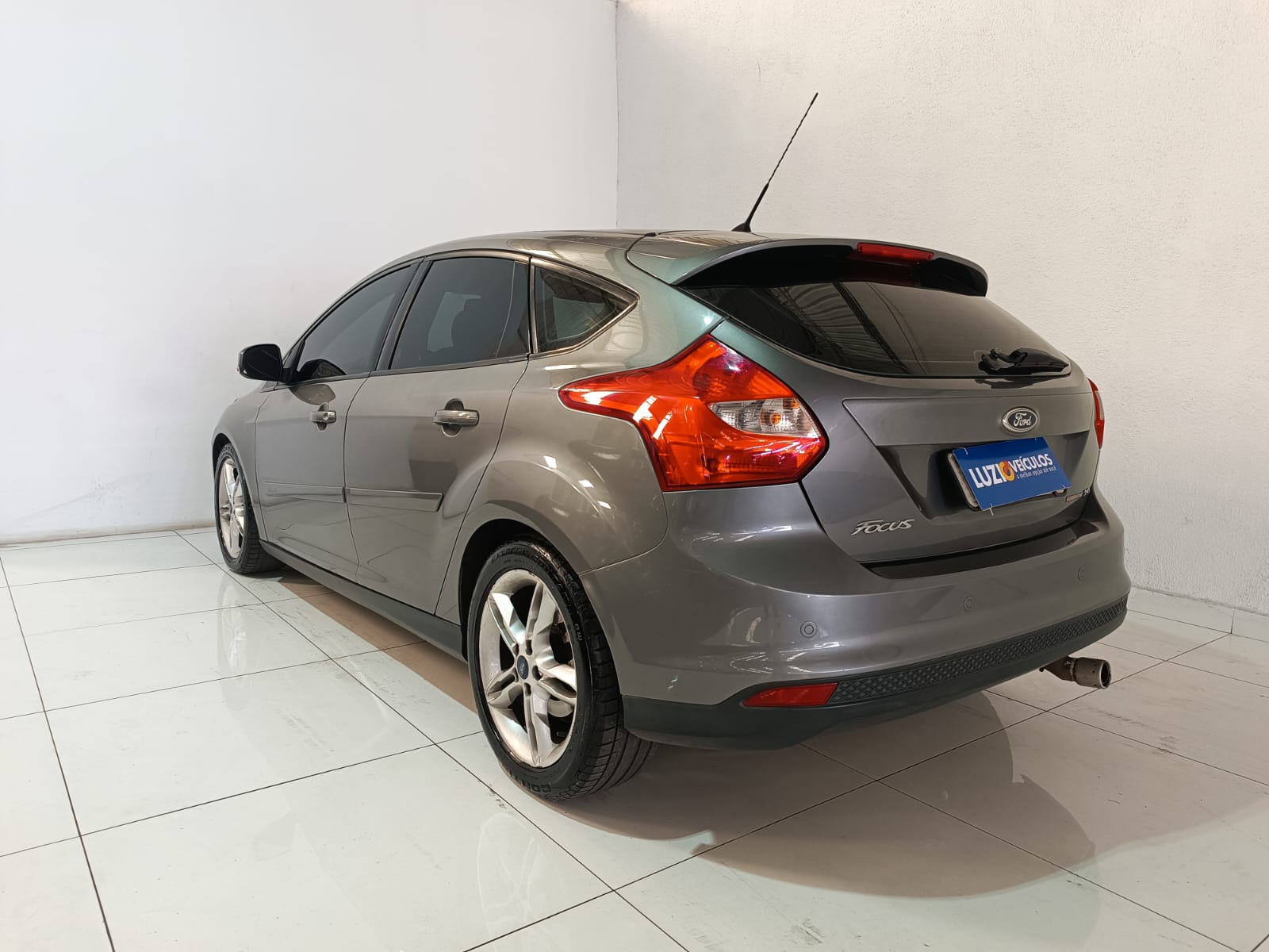 Ford Focus Hatch SE 2.0 16V PowerShift