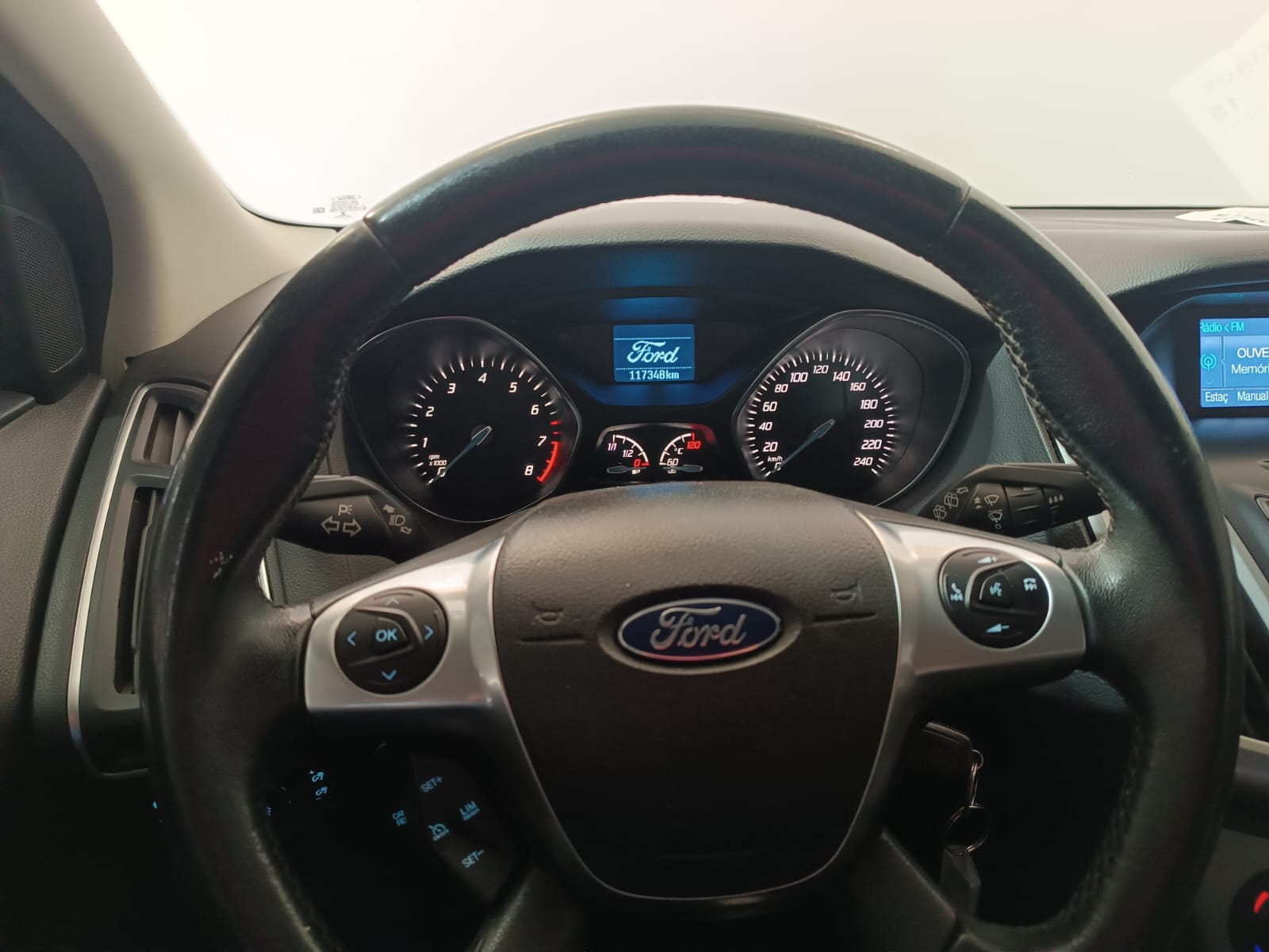 Ford Focus Hatch SE 2.0 16V PowerShift