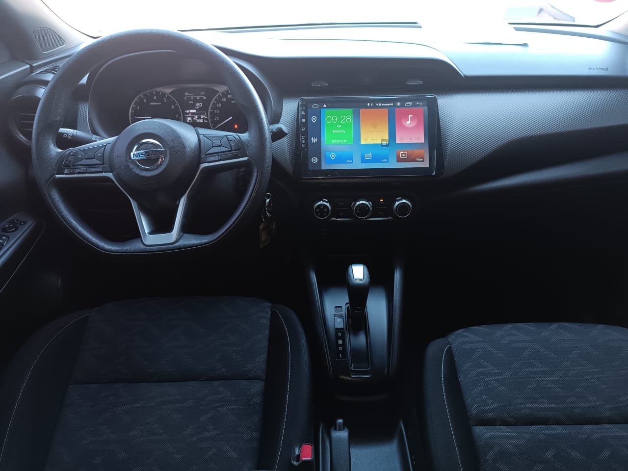 Nissan Kicks 1.6 Active  Aut   Flex   PCD 