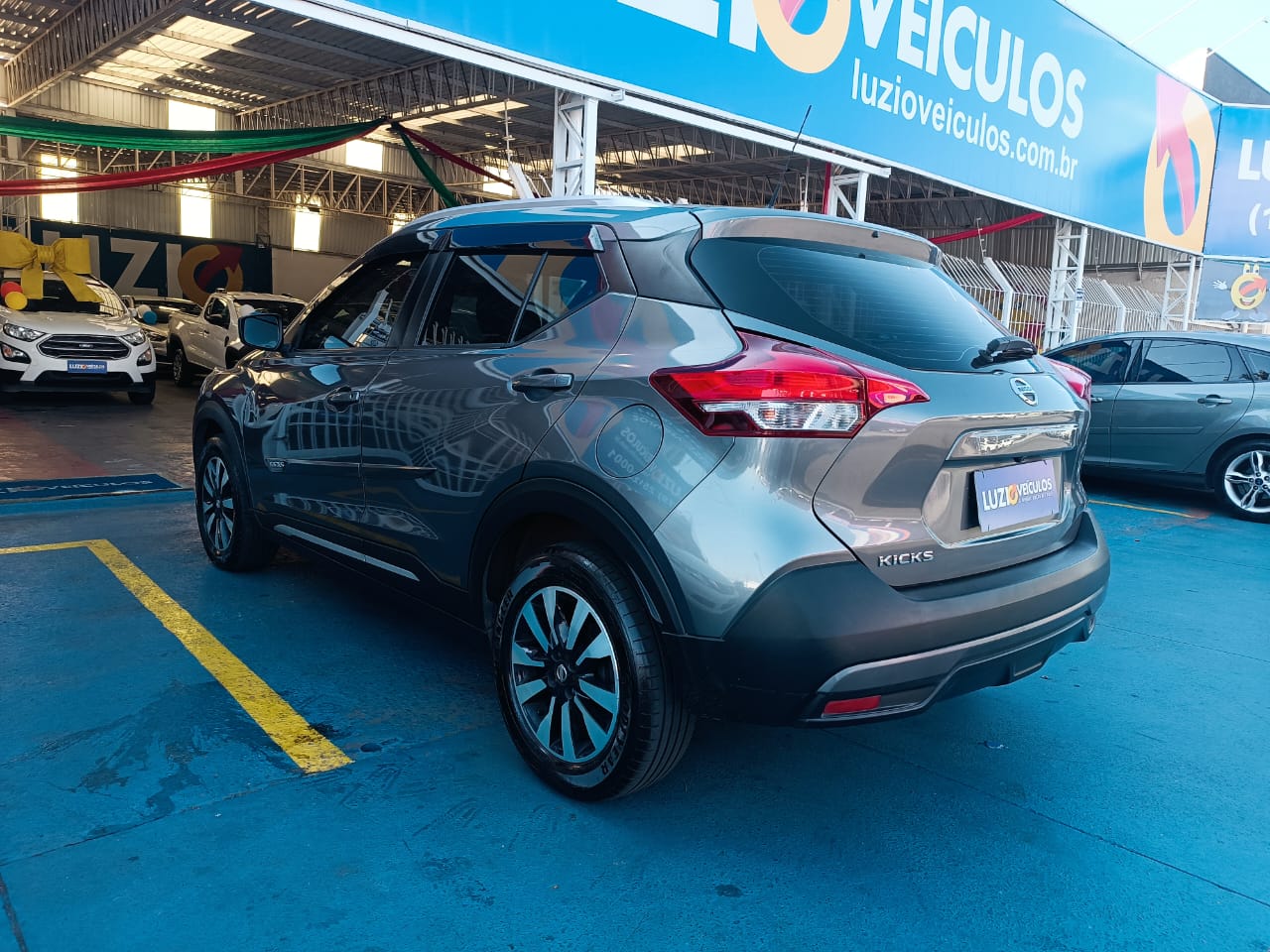 Nissan Kicks 1.6 Active  Aut   Flex   PCD 