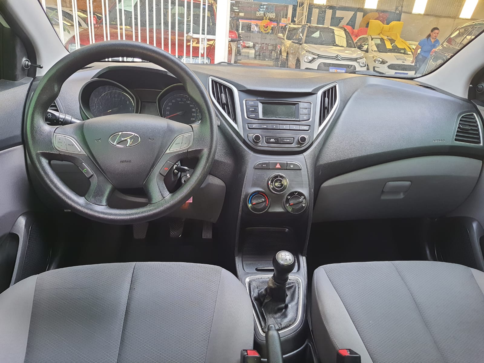 Hyundai HB20S 1.0 Unique  Flex 