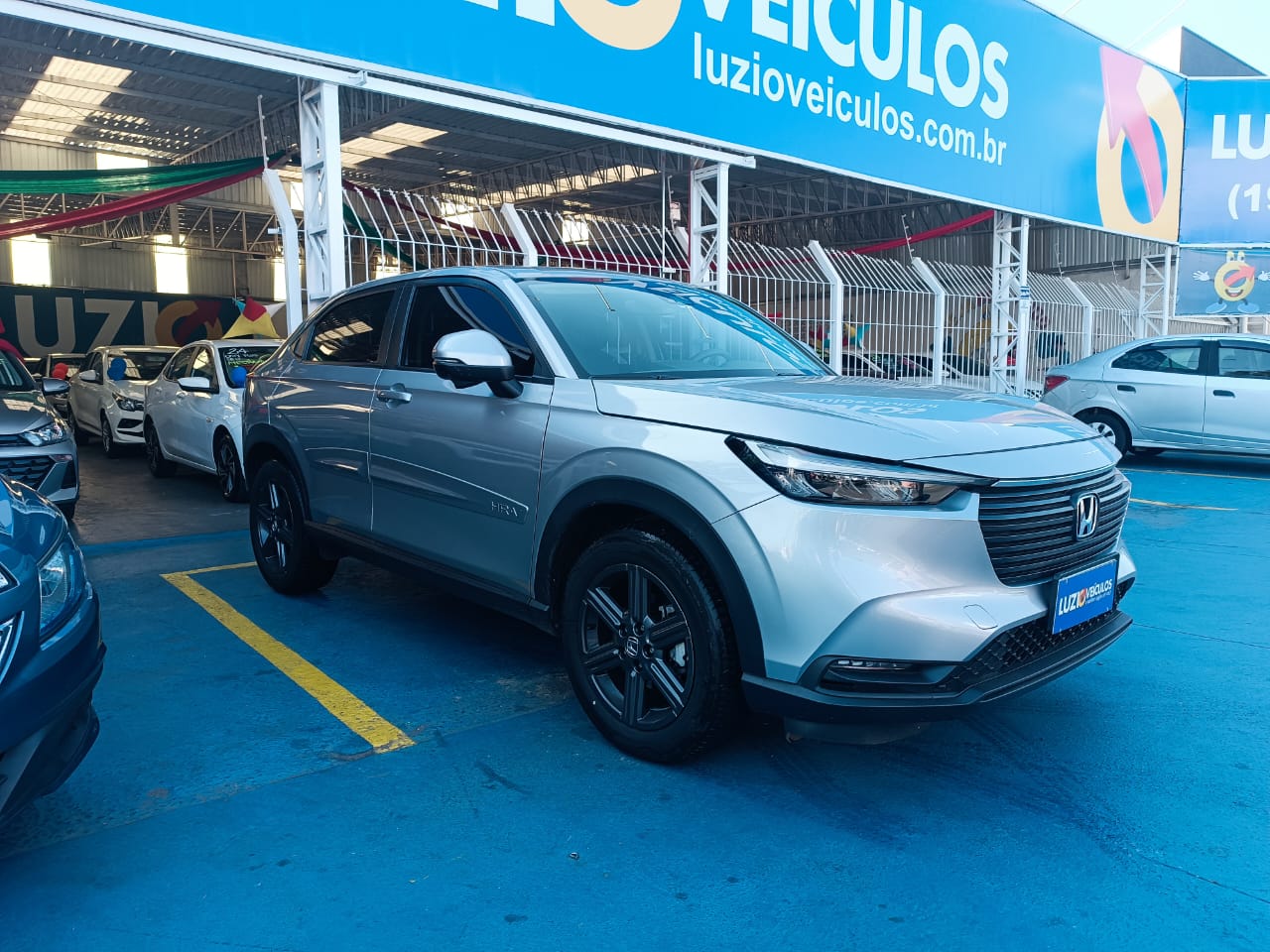 HR-V