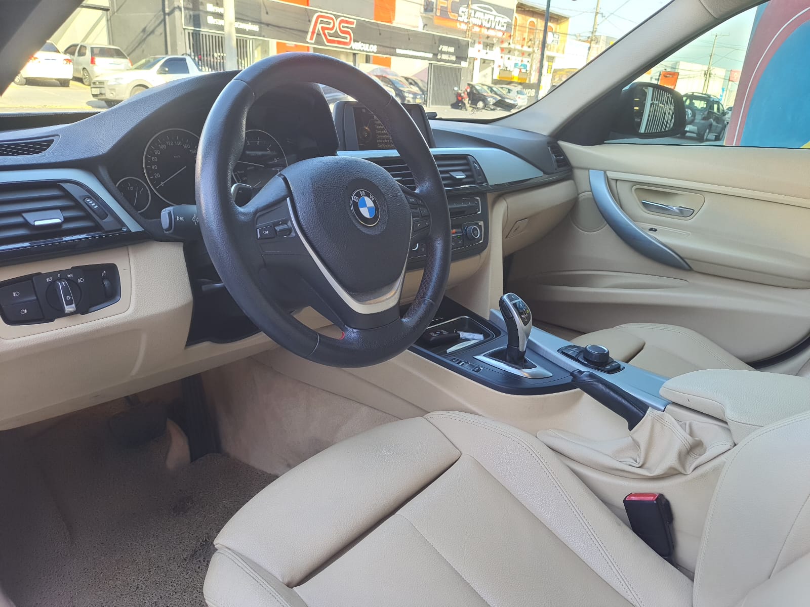 BMW 320i 320i M Sport ActiveFlex