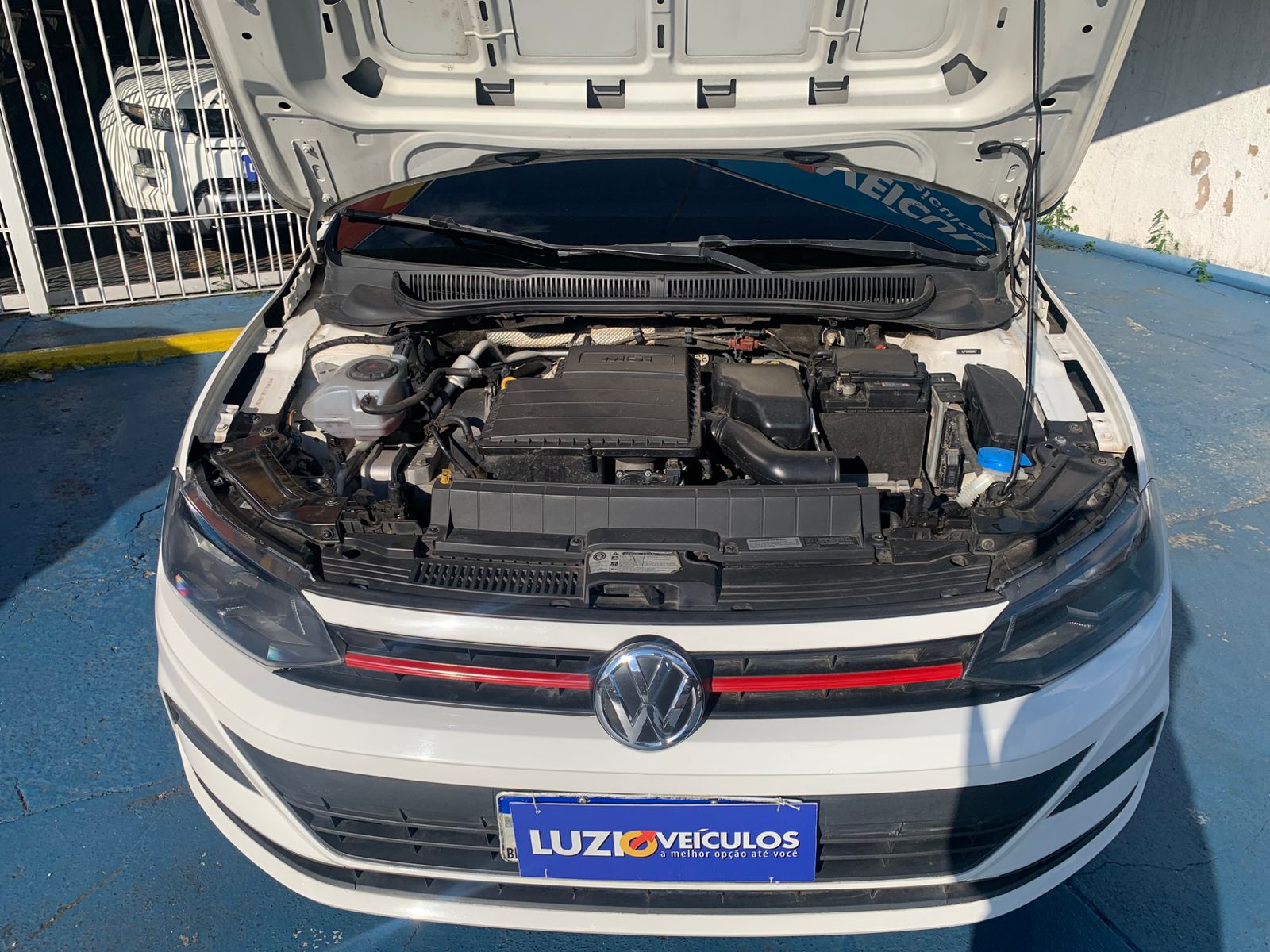 Volkswagen Polo 1.0  Flex 