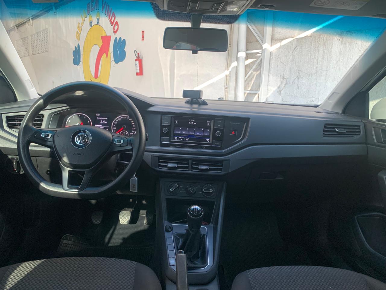 Volkswagen Polo 1.0  Flex 
