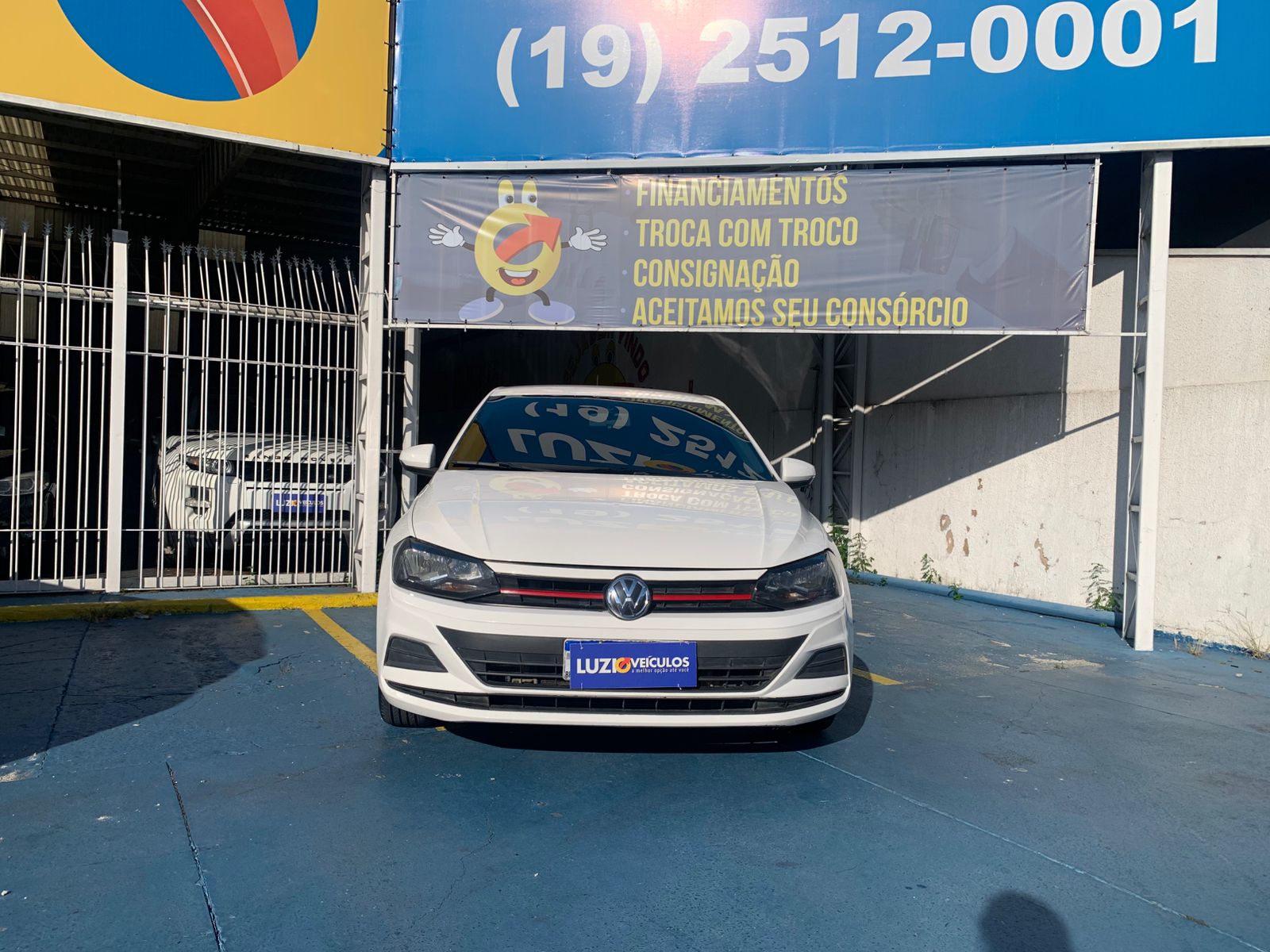 Volkswagen Polo 1.0  Flex 