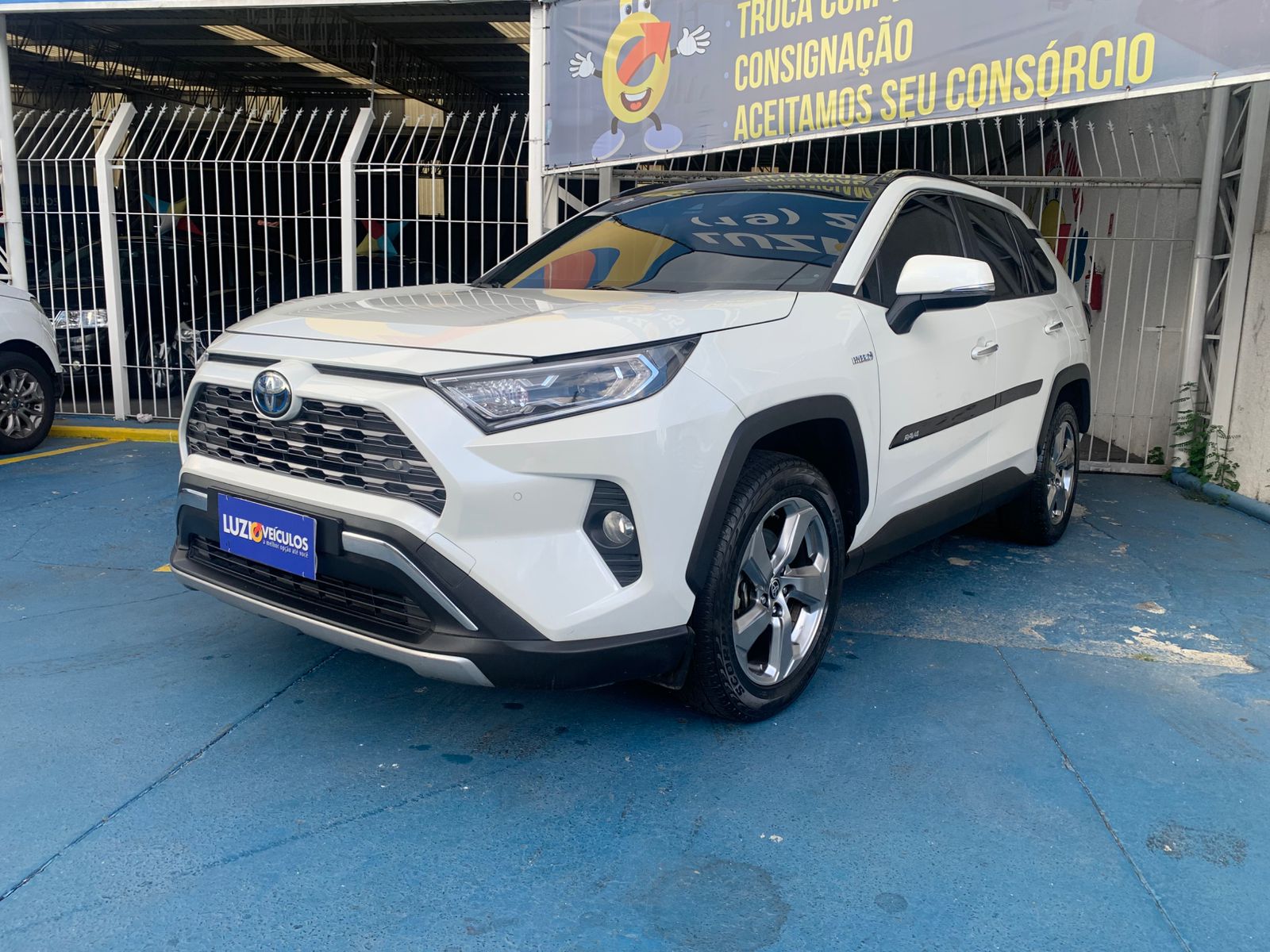Toyota RAV4 SX 2.5 L AWD HYBRID