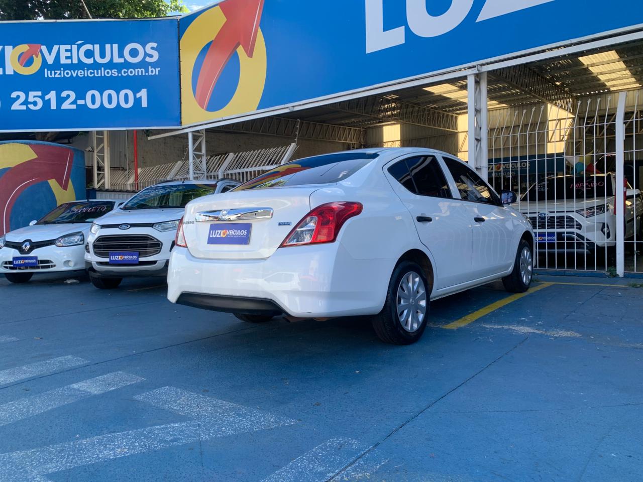 Nissan Versa 1.6 16V V-Drive Special Edition CVT  Flex 