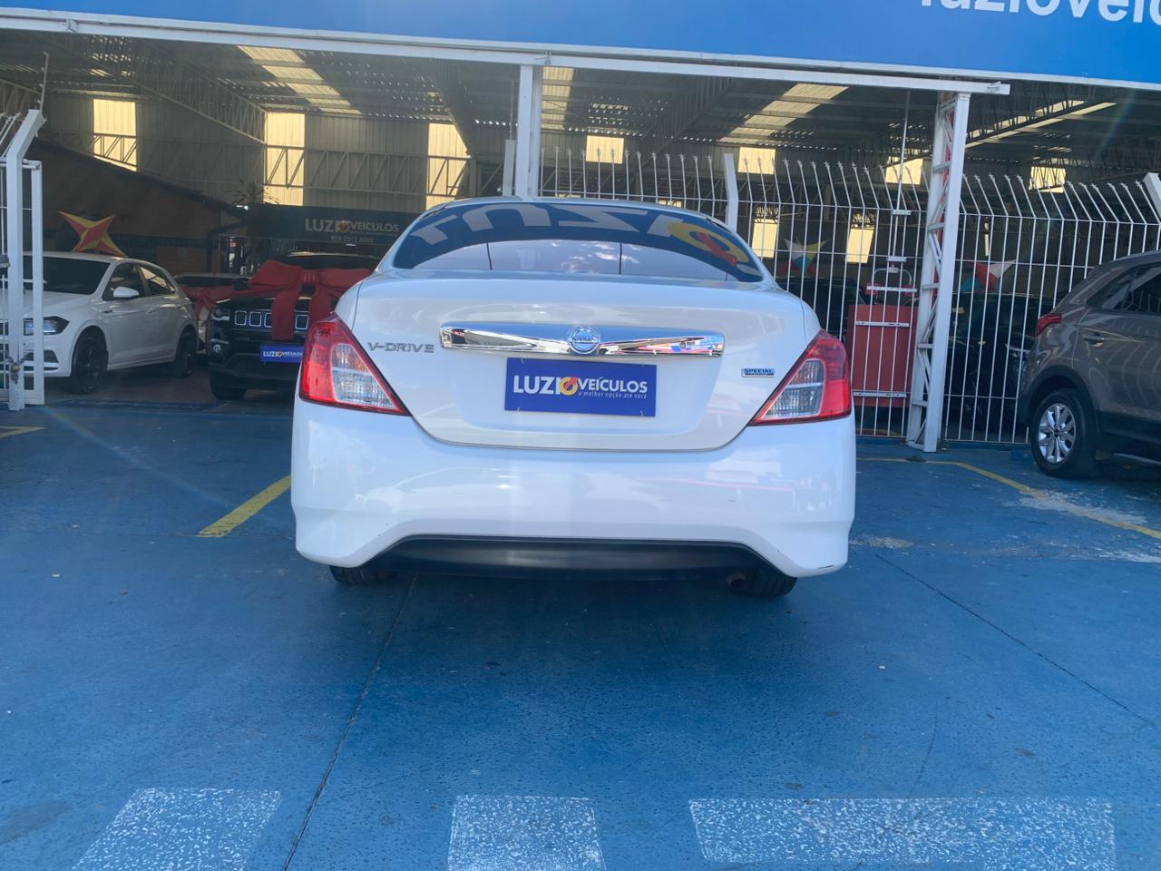 Nissan Versa 1.6 16V V-Drive Special Edition CVT  Flex 