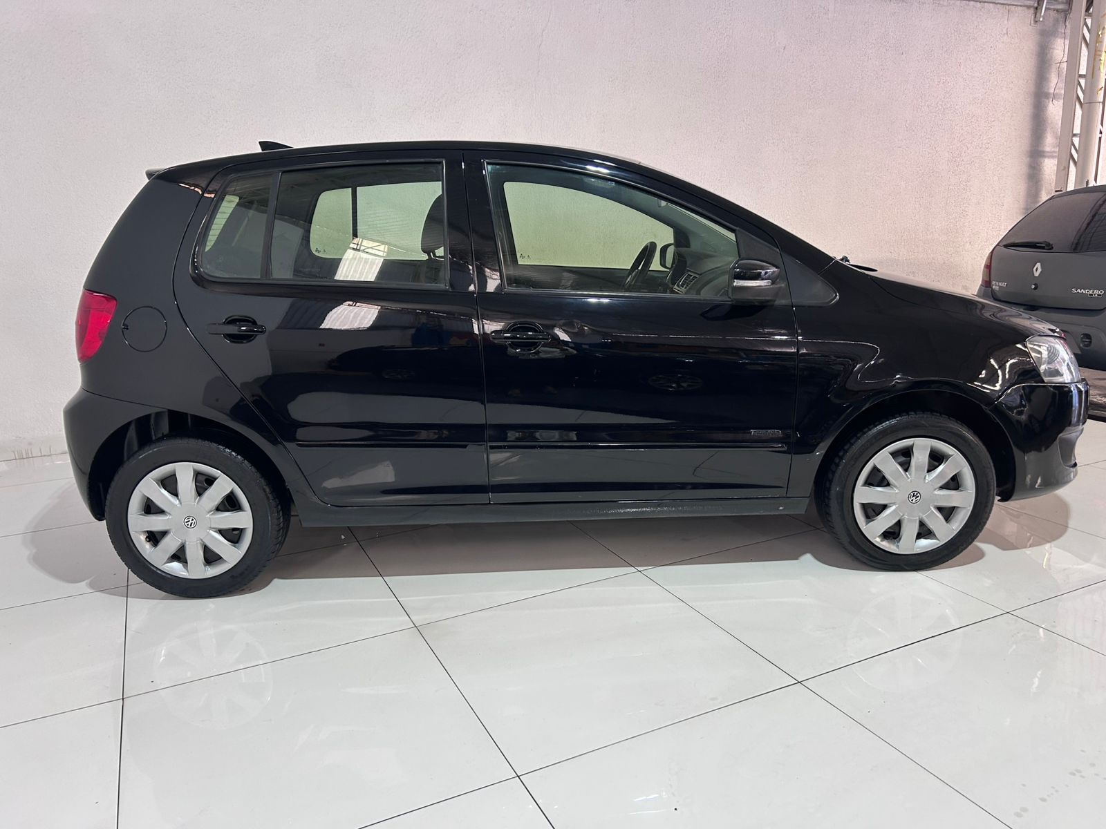 Volkswagen Fox 1.0 VHT  Flex  4p