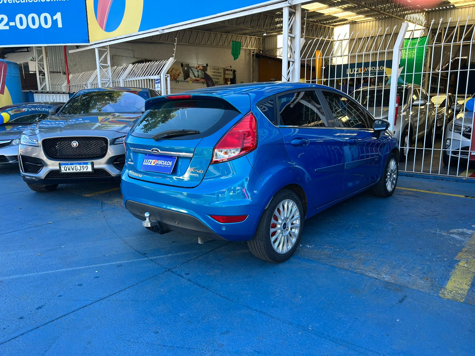 Ford Fiesta Hatch Titanium Powershift 1.6  Flex 