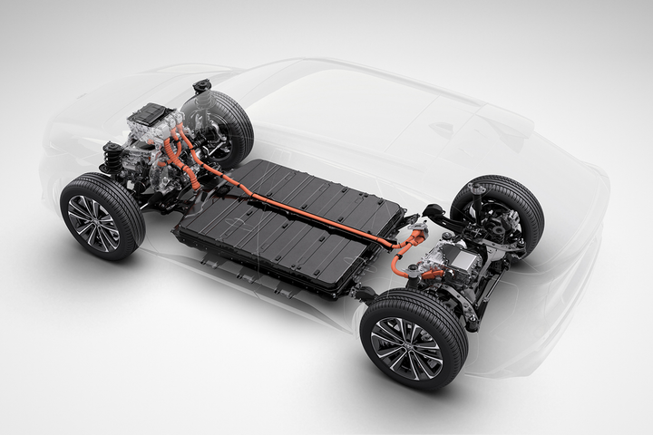 SUV com “cabeça de martelo” inaugura nova plataforma, totalmente desenvolvida para EVs; versão AWD fornece 217 cv e tem autonomia de mais de 450 quilômetros
